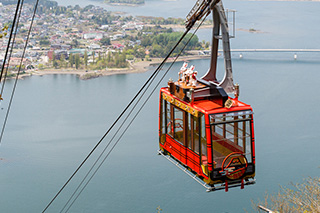 Double-track crossing type ropeway (~ Kawaguchiko ~ Mt. Fuji panorama ropeway)